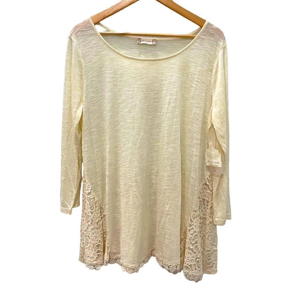 NWT Altar’d State Cream Color Top/Tunic Size XL